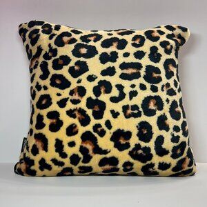 Cheetah Print Throw Pillow